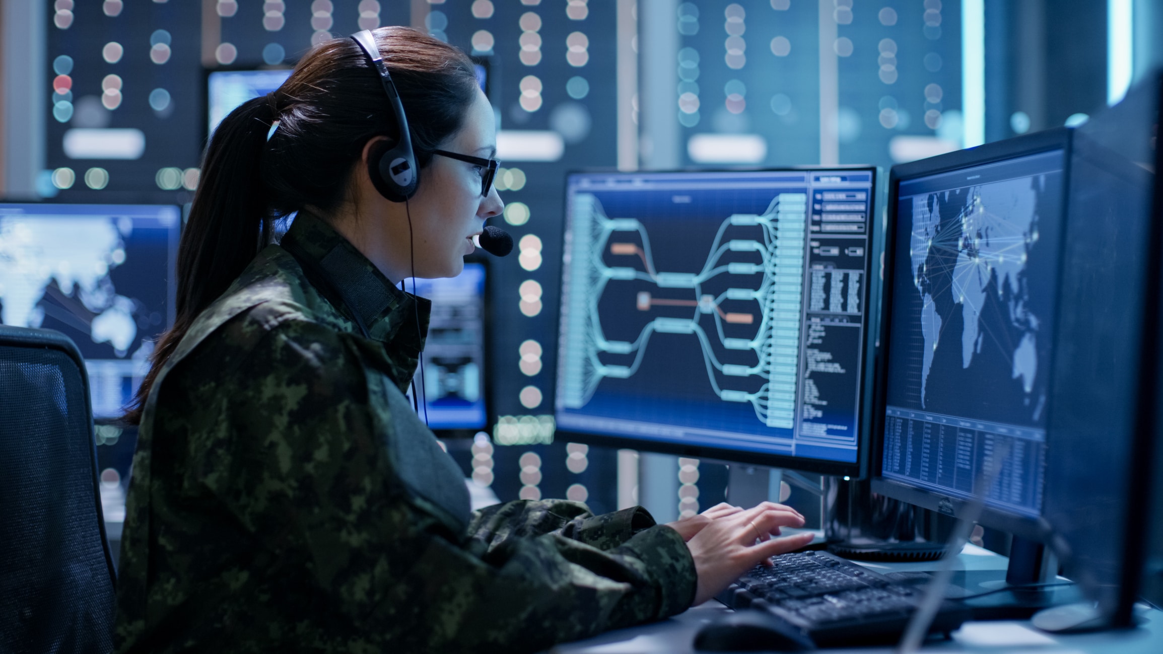 Female Government Agent Tracking